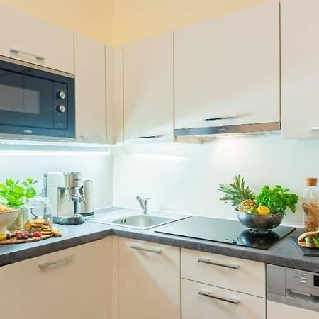 Rose Apartments / Romantic & Cozy / City Center Prague Ngoại thất bức ảnh