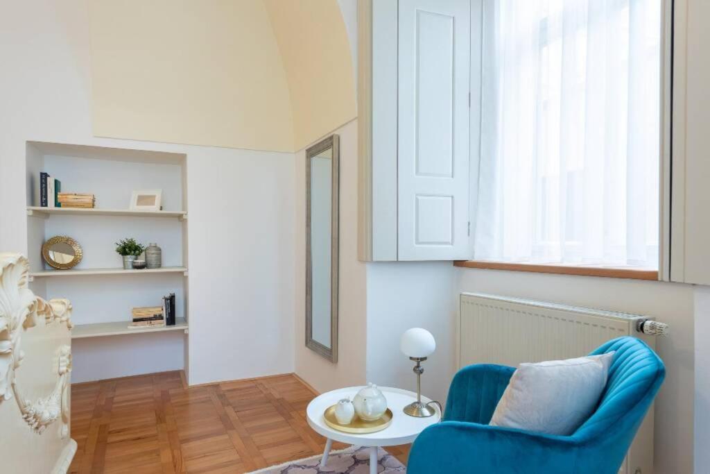 Rose Apartments / Romantic & Cozy / City Center Prague Ngoại thất bức ảnh
