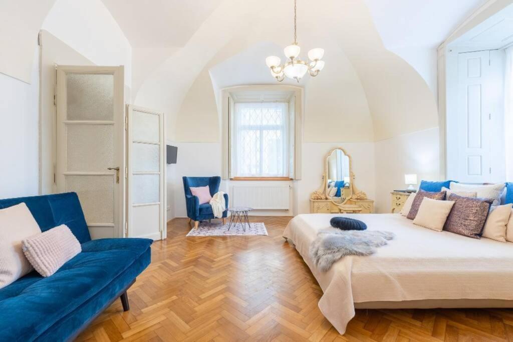 Rose Apartments / Romantic & Cozy / City Center Prague Ngoại thất bức ảnh