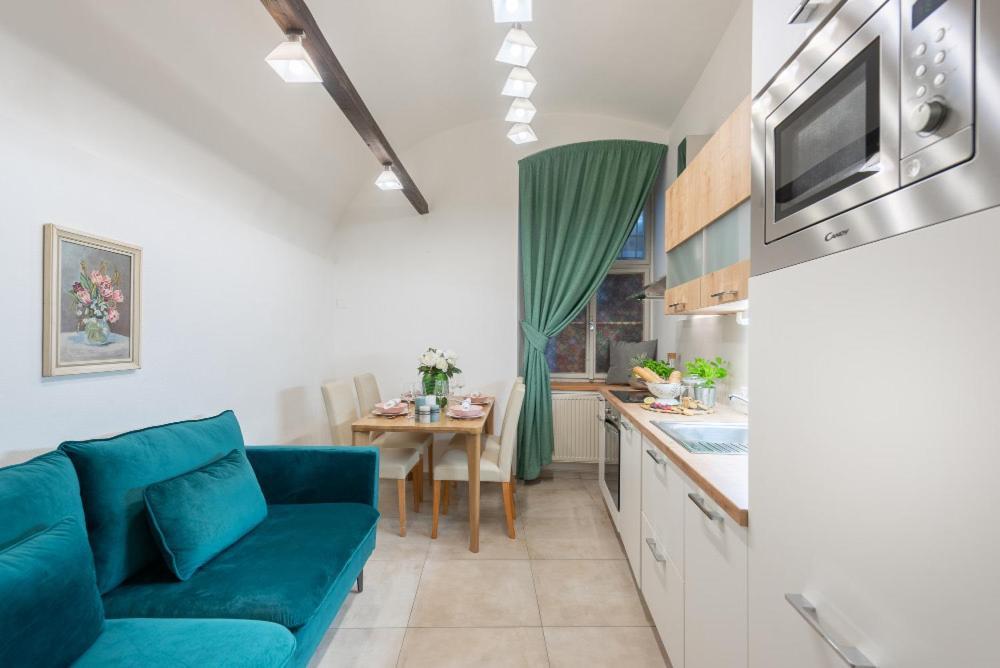 Rose Apartments / Romantic & Cozy / City Center Prague Ngoại thất bức ảnh